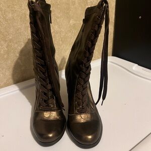 Kenneth Cole Reaction Gold Rush Lace-Up Women's Boots